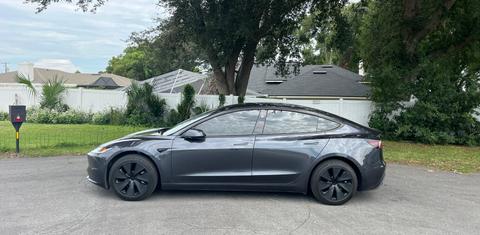 Tesla Model 3 2025