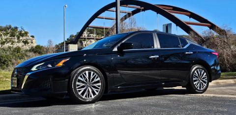 Nissan Altima 2024