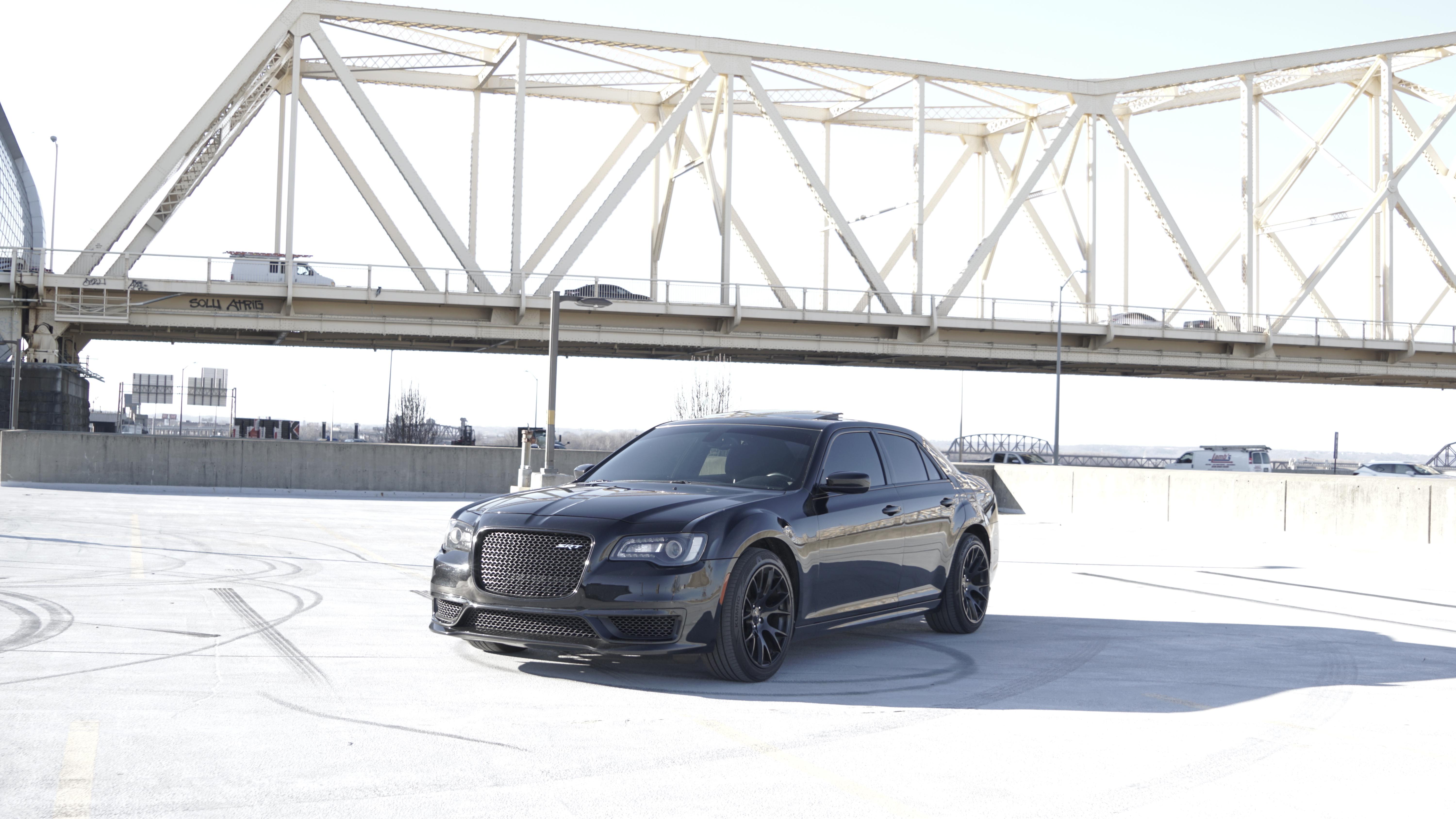 Chrysler 300 2016 in Louisville, KY