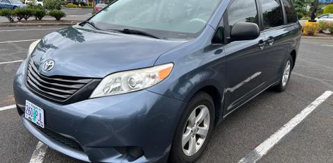 Toyota Sienna 2014