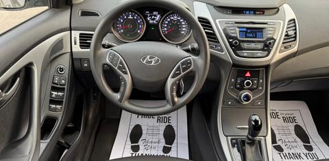 Hyundai Elantra 2016