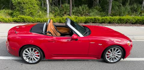 FIAT 124 Spider 2018