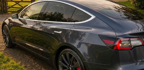 Tesla Model 3 2020