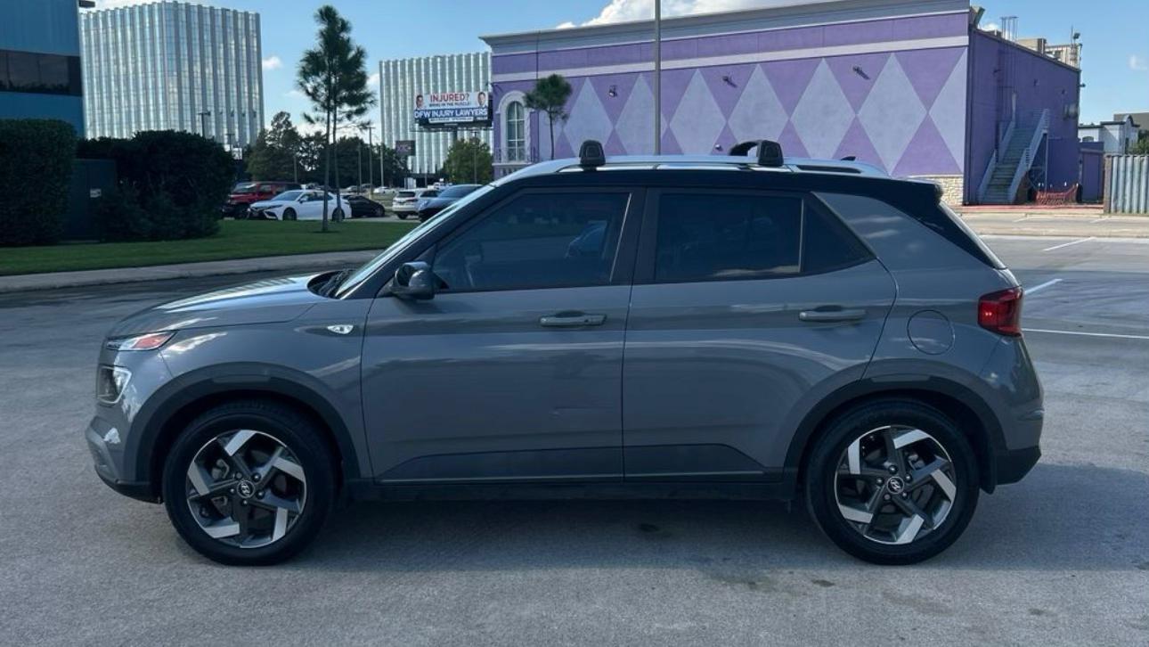 Hyundai Venue 2022 in Dallas, TX