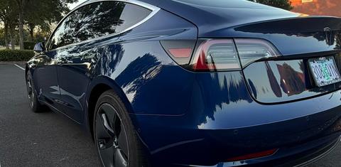Tesla Model 3 2018