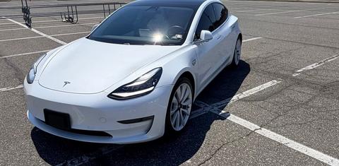 Tesla Model 3 2020