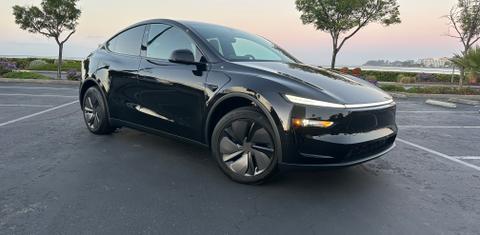 Tesla Model Y 2026