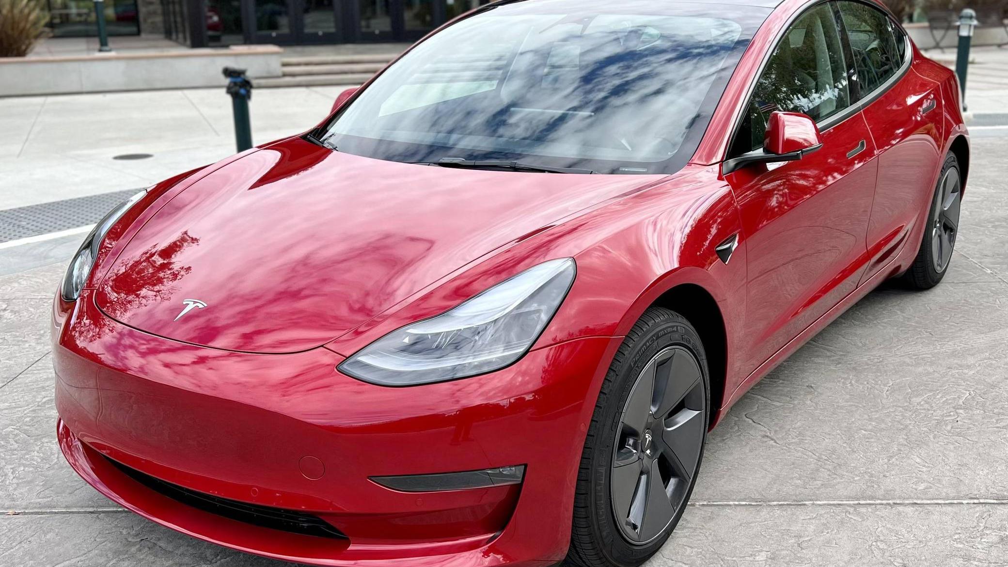 Tesla Model 3 2022 in 