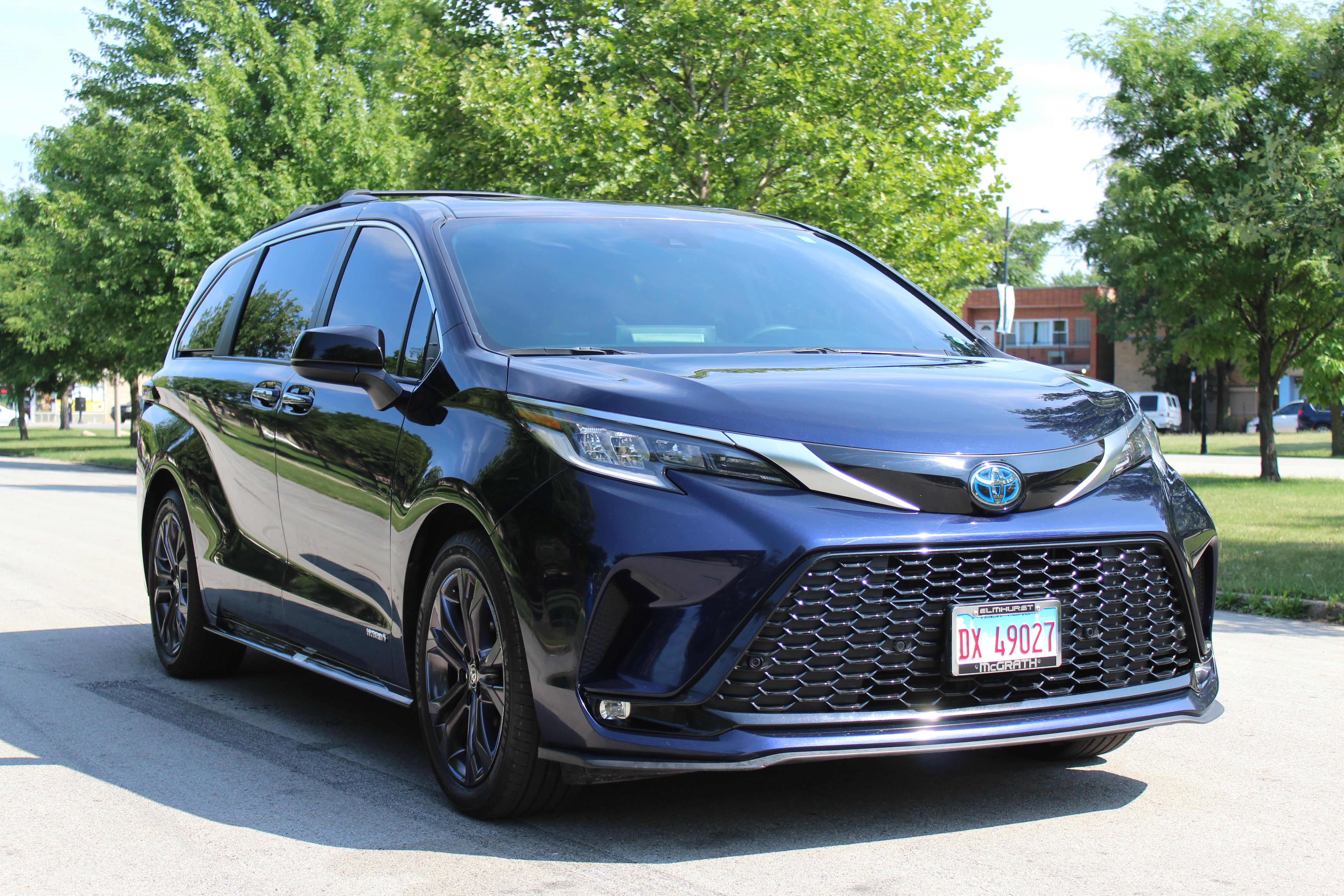 Toyota Sienna 2021 in Chicago, IL