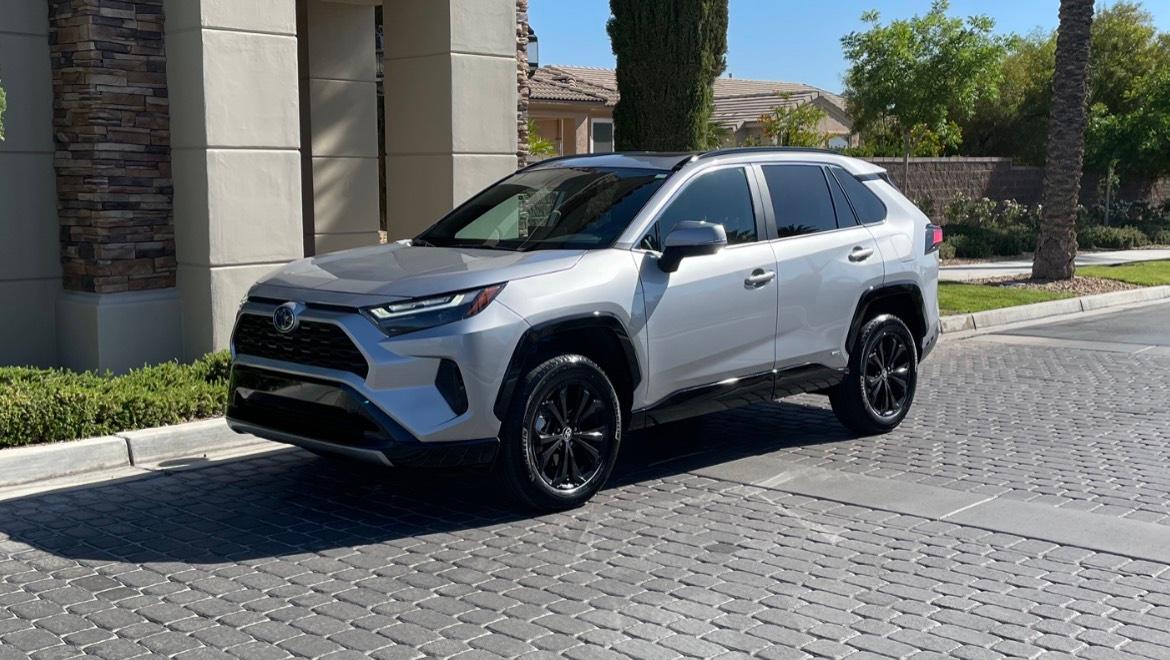Toyota RAV4 Hybrid 2022 in Las Vegas, NV
