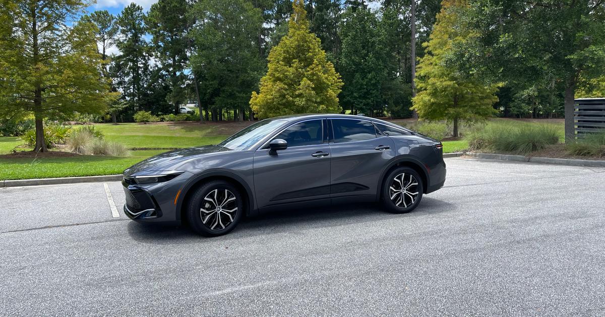 Toyota Crown 2023 rental in Summerville, SC by Ross S. Turo