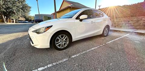 Scion iA 2016