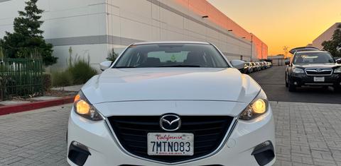 Mazda Mazda3 2015