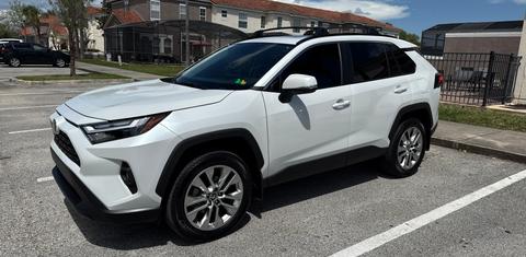 Toyota RAV4 2024