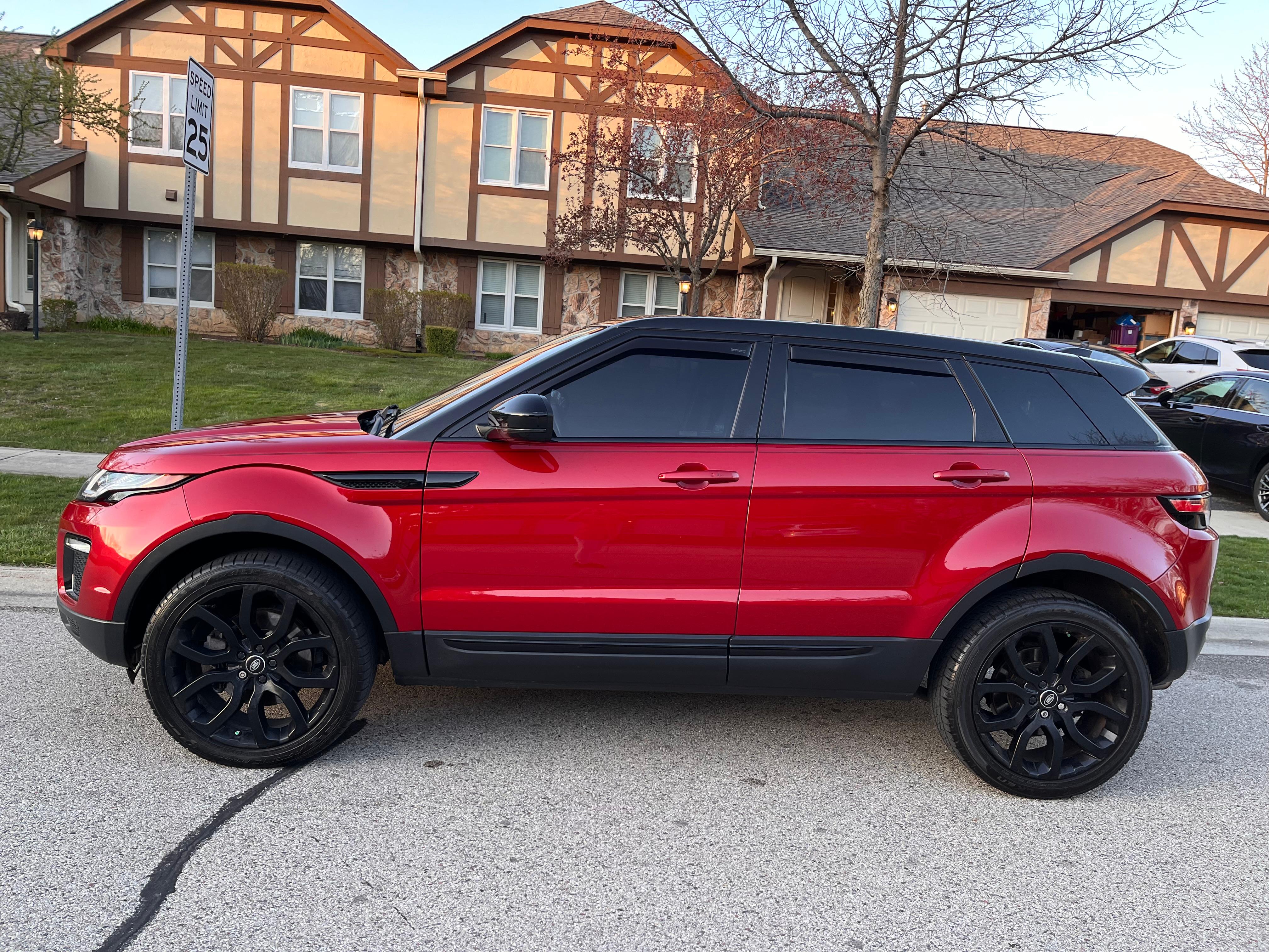 Land Rover Range Rover Evoque 2016 in 