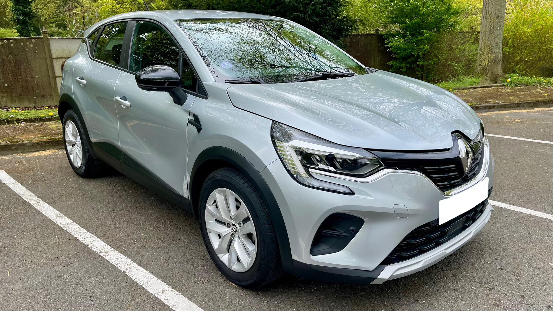 Renault CAPTUR II 2022 in Caen