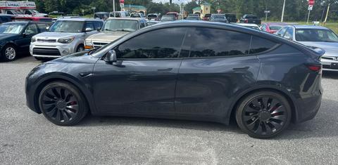 Tesla Model Y 2024