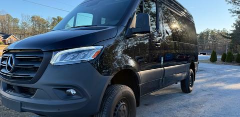 Mercedes-Benz Sprinter 2024