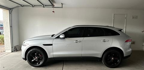 Jaguar F-PACE 2017