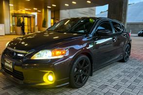 Lexus CT car