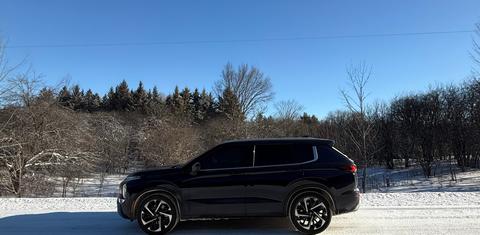 Mitsubishi Outlander 2024