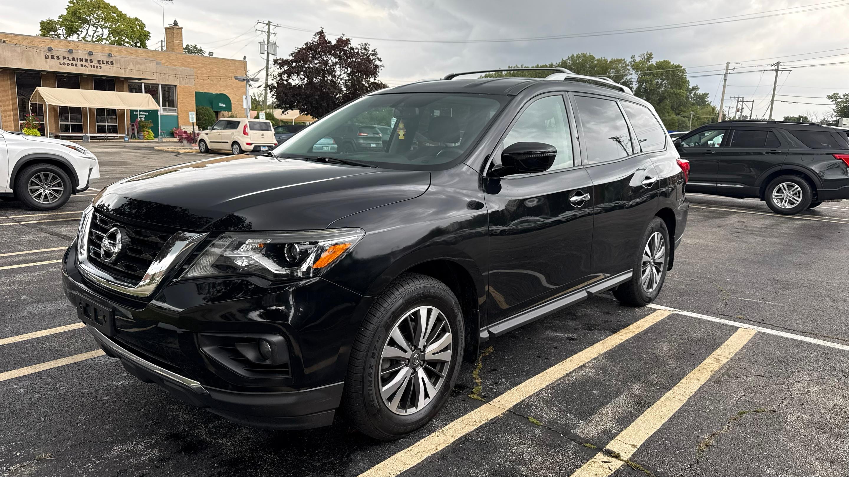 Nissan Pathfinder 2017 in 