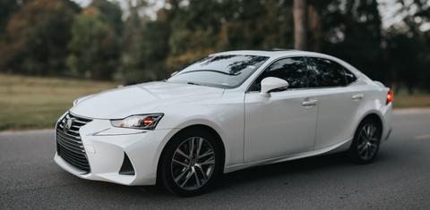 Lexus IS 2018