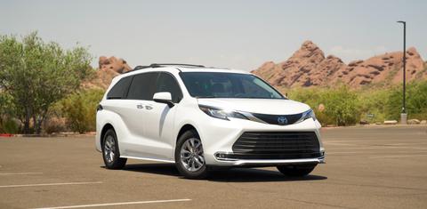 Toyota Sienna 2025