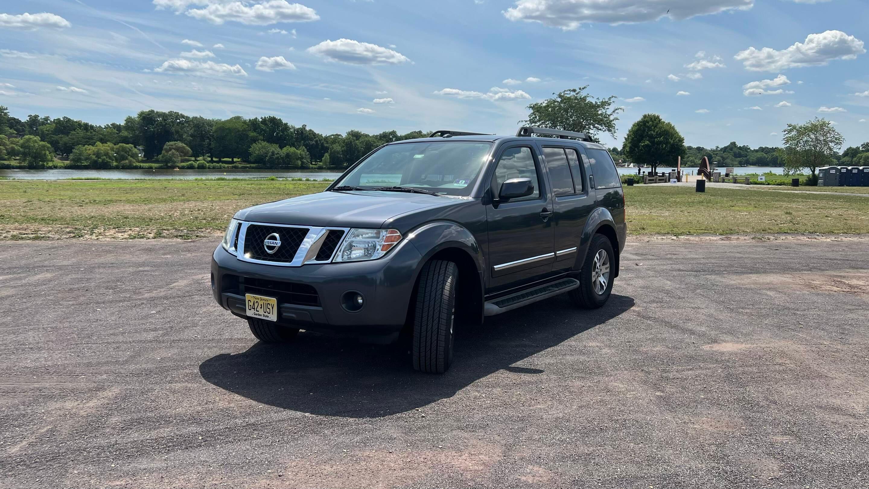 Nissan Pathfinder 2012 in 
