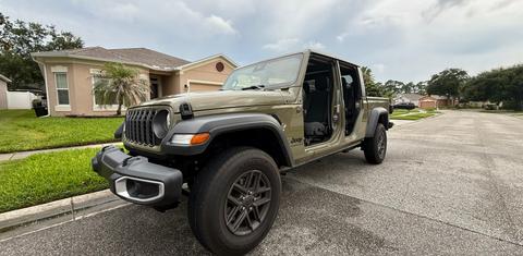 Jeep Gladiator 2025