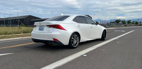 Lexus IS 2018