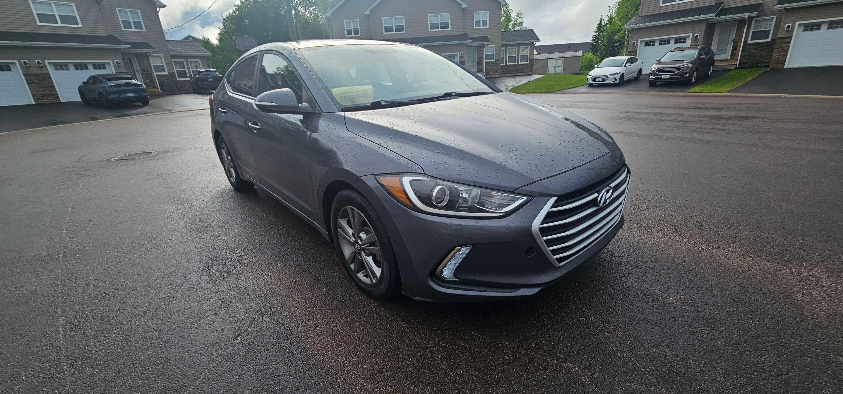 Hyundai Elantra 2018 à 