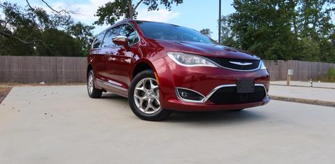 Chrysler Pacifica 2017