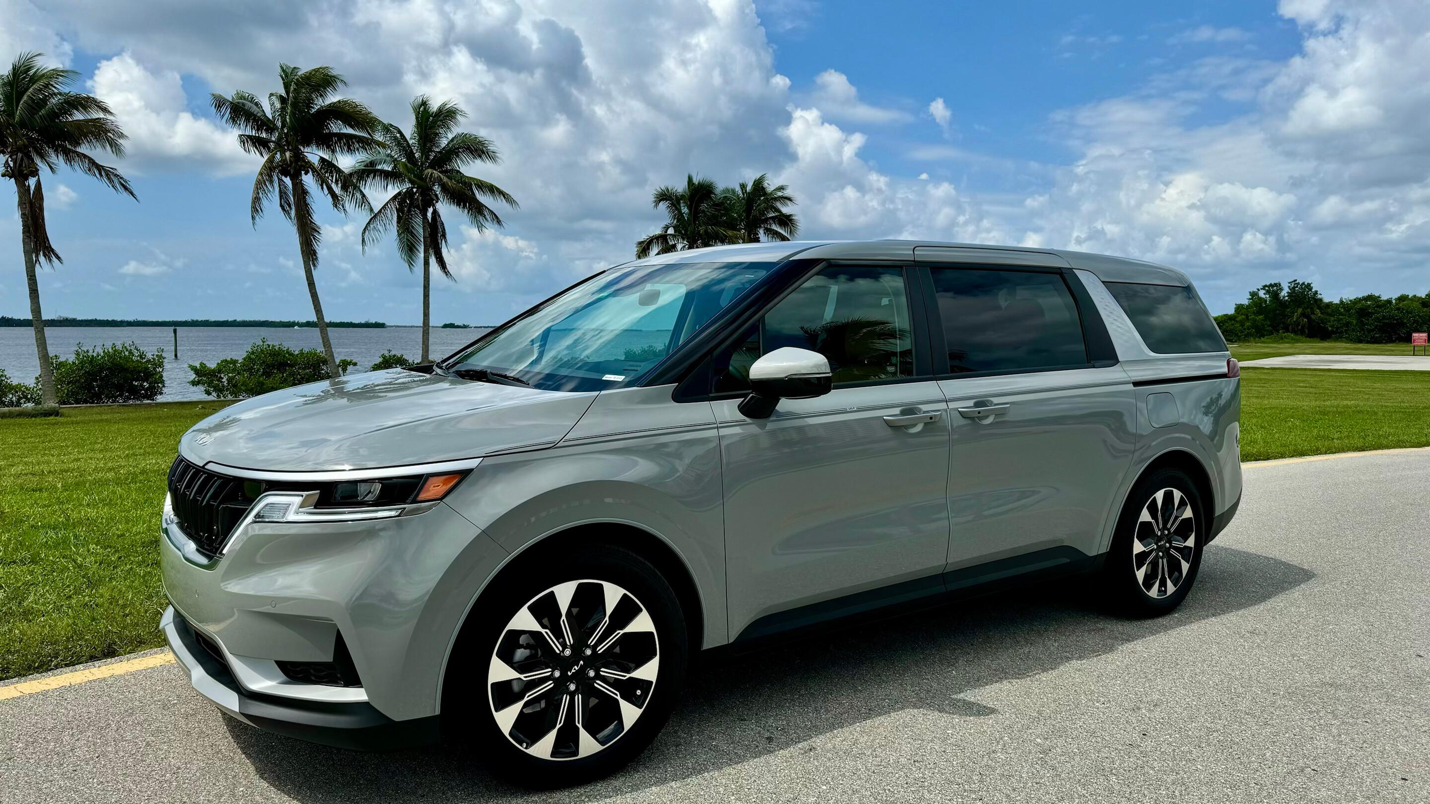 Kia Carnival 2024 in Fort Myers, FL