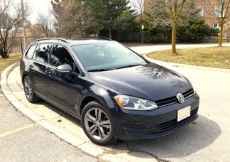 Volkswagen Golf SportWagen car