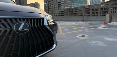 Lexus ES 2025