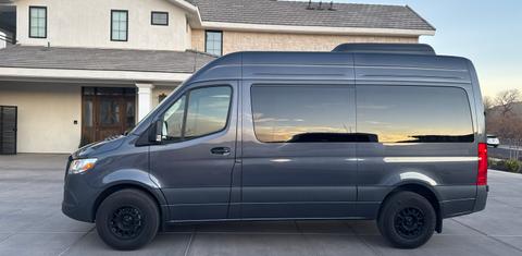 Mercedes-Benz Sprinter 2024