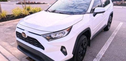 Toyota RAV4 2021