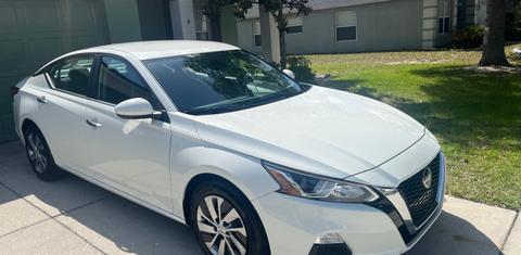 Nissan Altima 2020