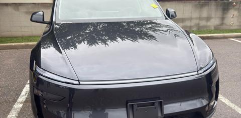 Tesla Model Y 2026