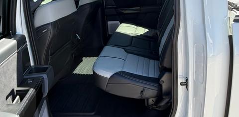 Ford F-150 Lightning 2025