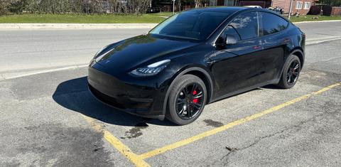 Tesla Model Y 2023