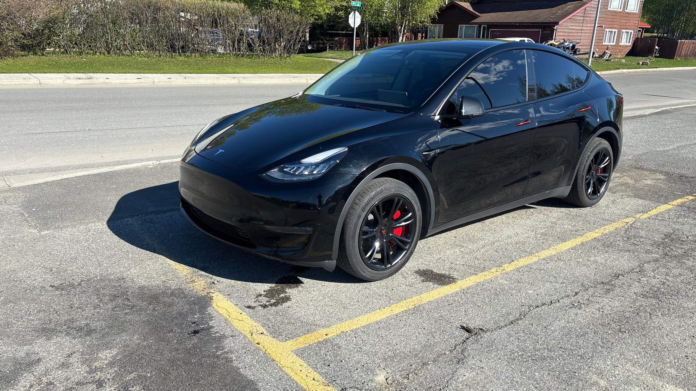 Tesla Model Y 2023 in Anchorage, AK