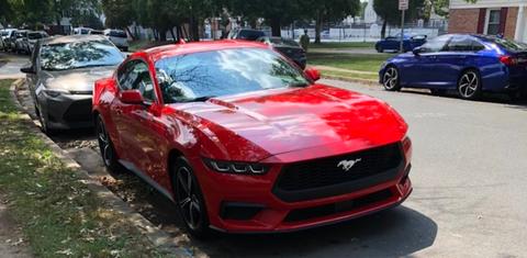 Ford Mustang 2024