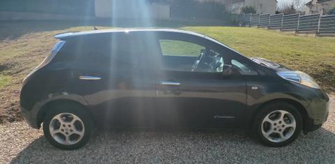 Nissan LEAF 2016