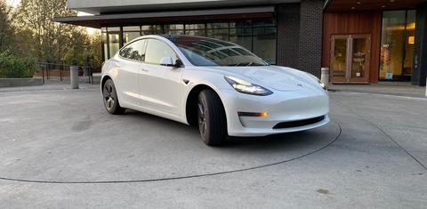 Tesla Model 3 2022