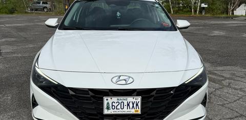 Hyundai Elantra 2021