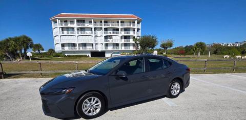 Toyota Camry Hybrid 2025