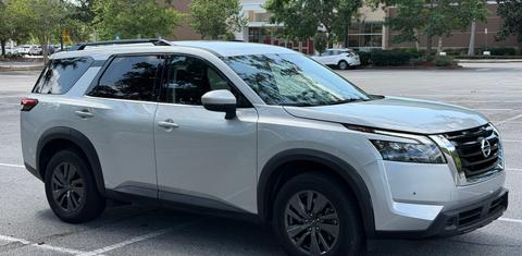 Nissan Pathfinder 2024