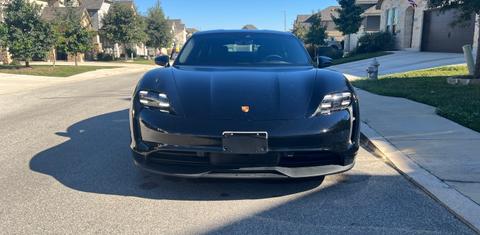 Porsche Taycan 2022